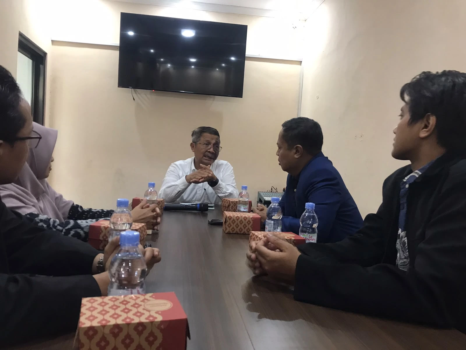 Silaturahmi dengan Senator RI Dr. Muhdi - 5
