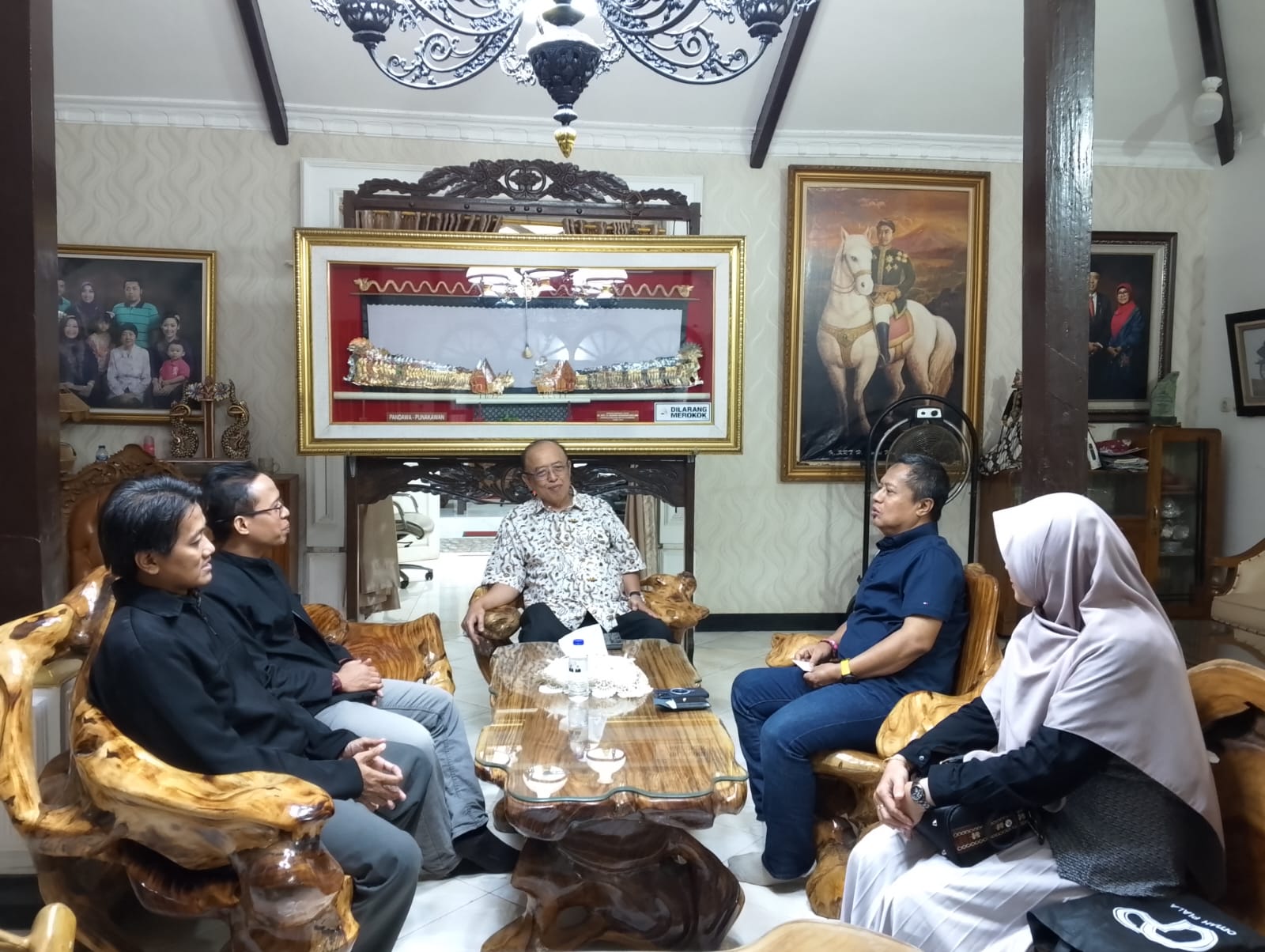 Silaturahmi dengan Anggota DPR RI - 2